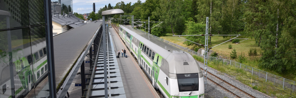 Tåg. Juna.
