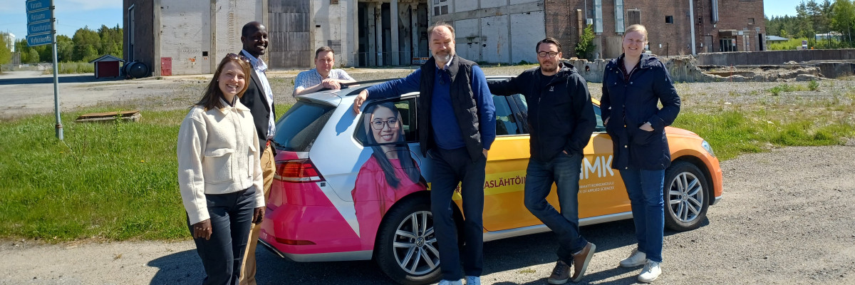 Experter och samarbetsparter inom projektet. Hankkeen asiantuntijoita ja yhteistyökumppaneita.