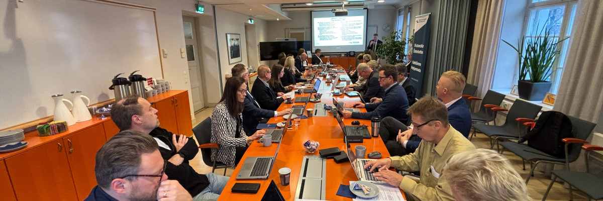 Landskapets samarbetsgrupp. Maakunnan yhteistyöryhmä.